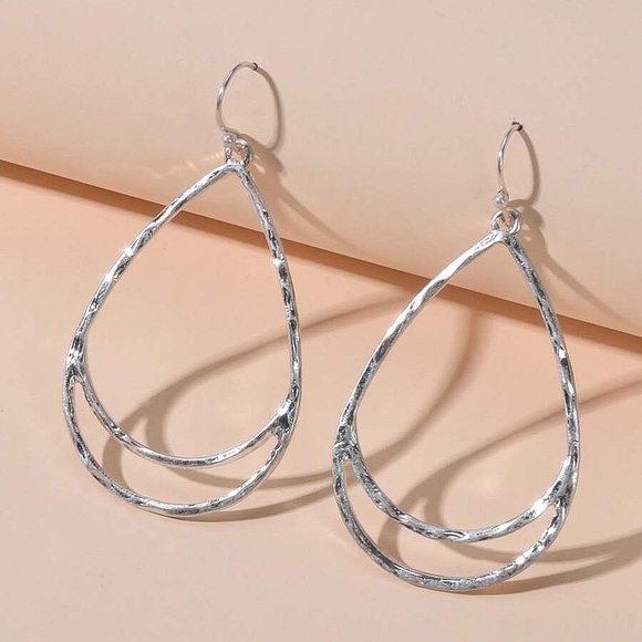 GlitzBlitz Boutique Jewelry - 2/$20! Silver Pear-Shaped Boho Earrings
